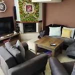 빌라 ,,ива